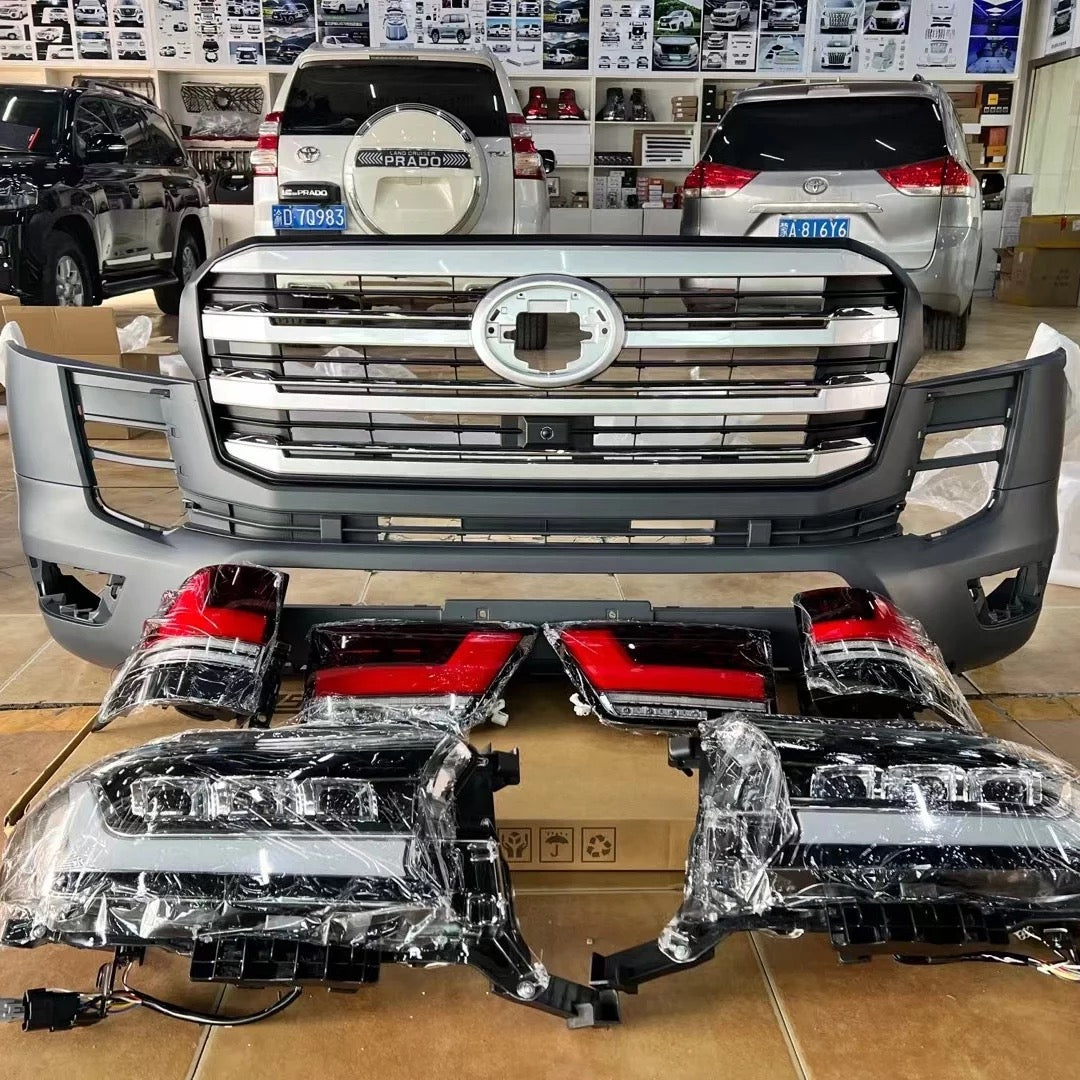Toyota Land Cruiser 300 Headlights Headlamps with Front Grill