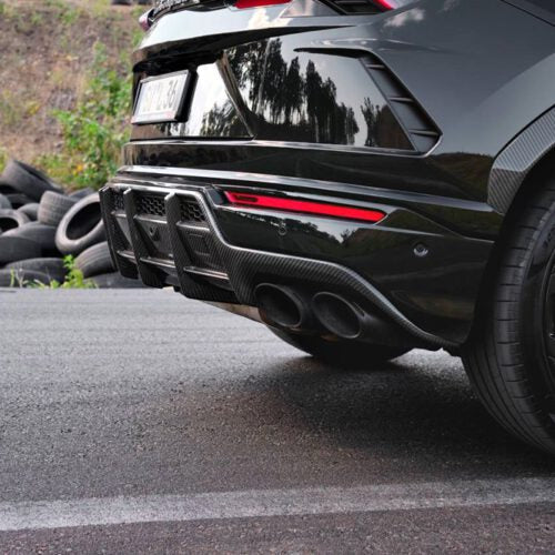 Lamborghini Urus – full carbon diffuser