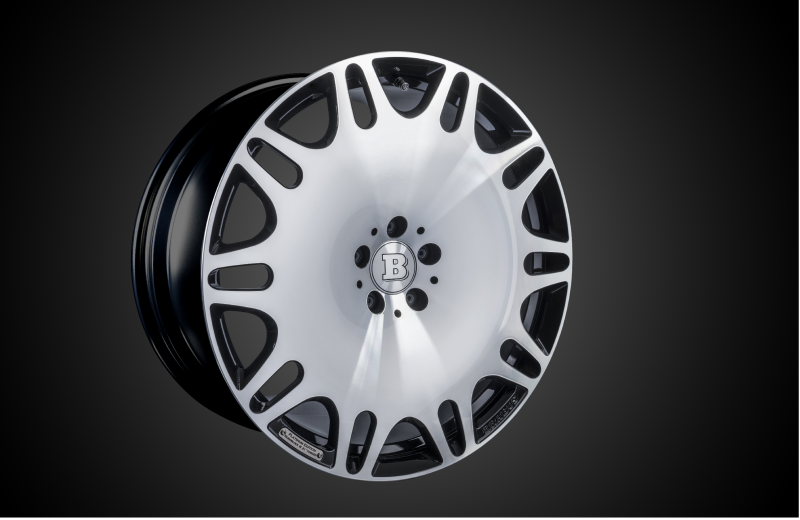 BRABUS Monoblock M “Platinum Edition” Wheel and Tire Set